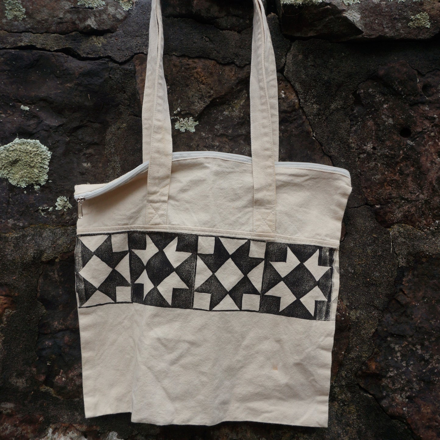 111 - Quilt Squares Zip Tote Bag